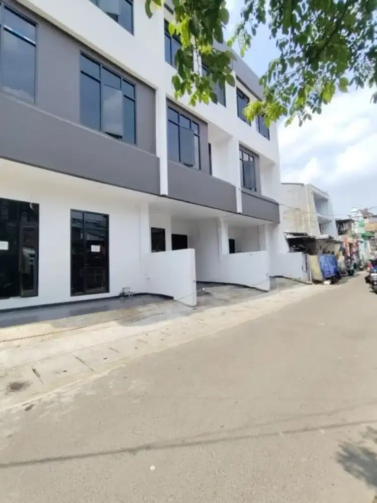 Di Jual Rumah Ready Siap Huni Harga Promo Dekat Stasiun Kemayoran