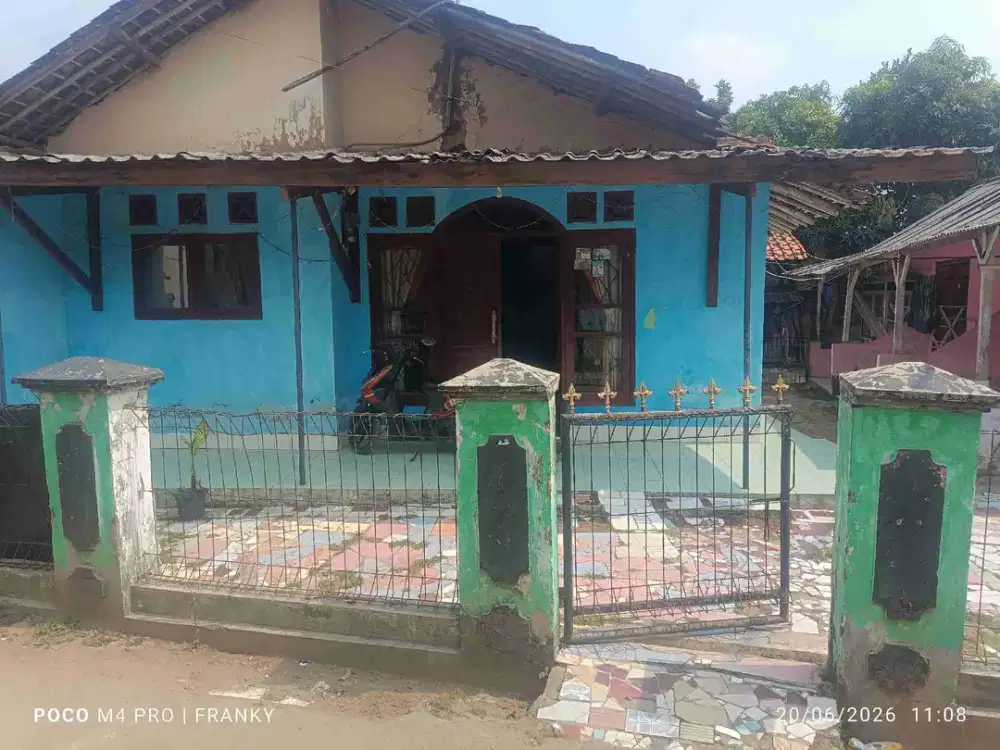 rumah di cinanggung pasar rau kota serang banten