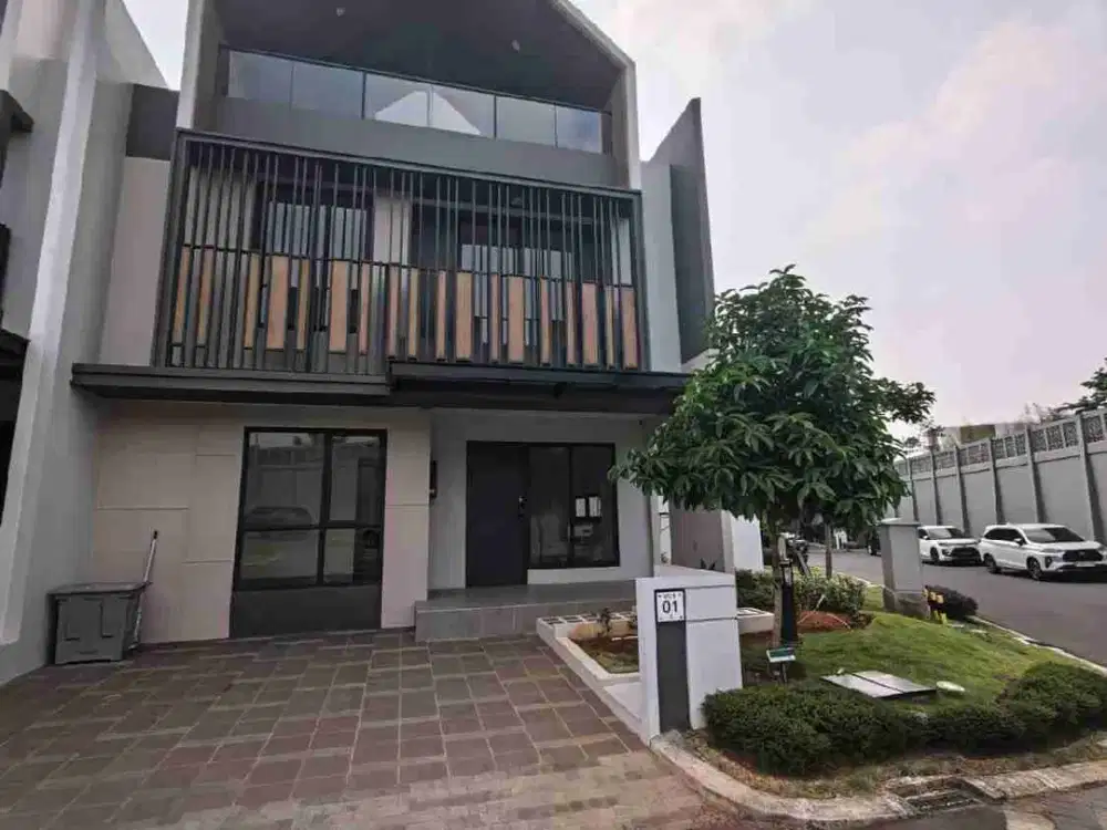 Rumah Baru Special Promo Free PPN di Cluster Strozzi Gading Serpong