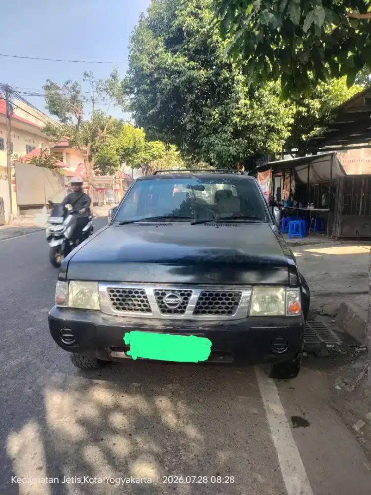 Dijual Nissan Terrano
