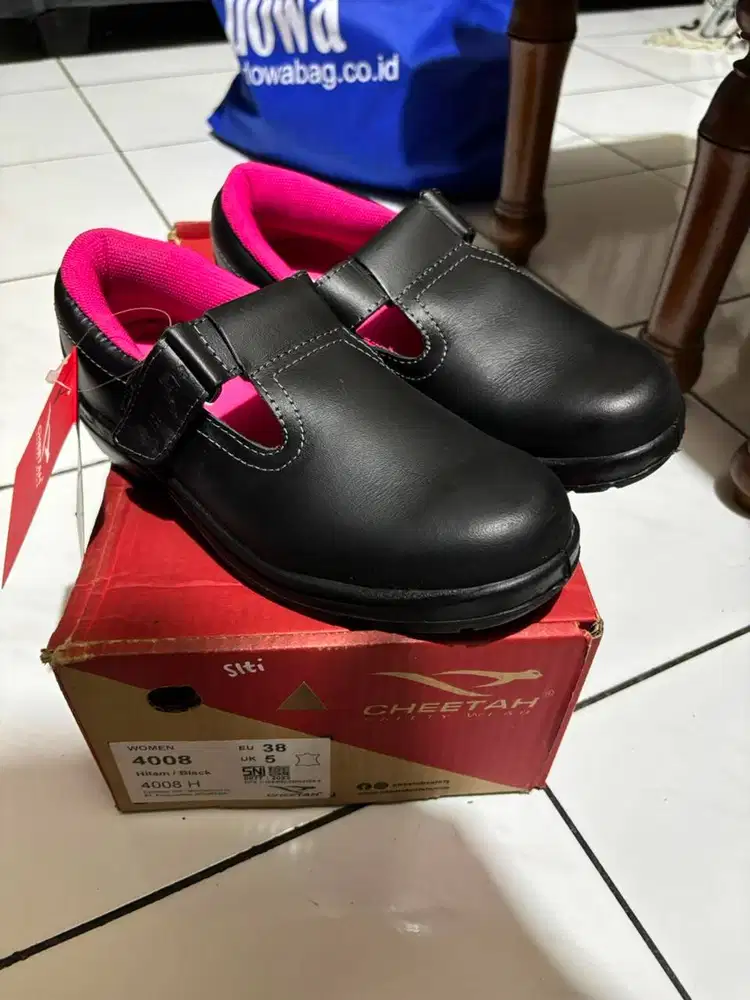 Sepatu Safety Cheetah Women 4008 Size 38 New