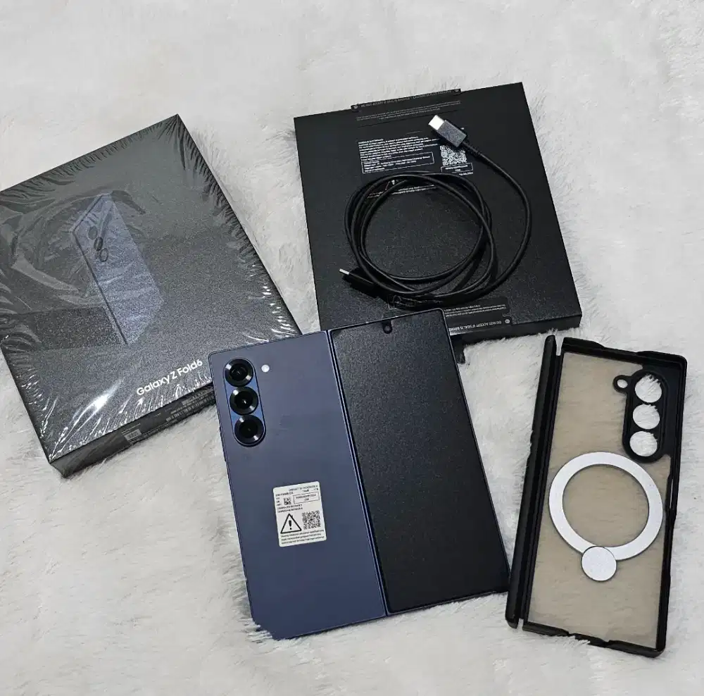 Jual HP Samsung Galaxy Z Fold6 navy 12GB/1TB Second hand kondisi baik