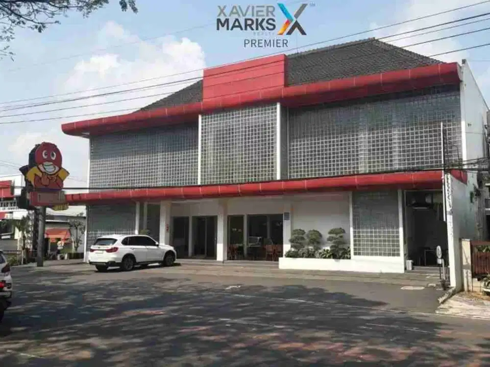 Rumah Usaha Di Poros Jalan Raya Sulfat Blimbing Malang