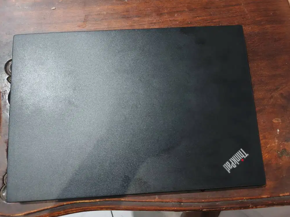 Lenovo thinkpad T490s (core i7 Gen 8, DDR4 32GB)