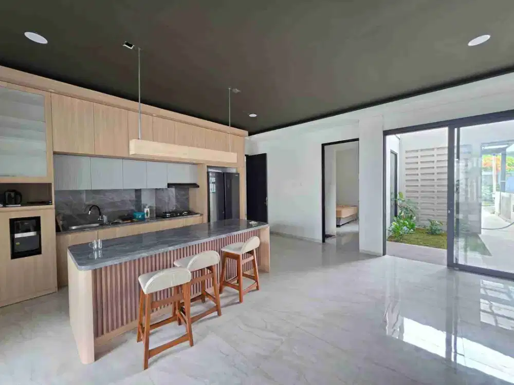 Dijual Rumah 2 Lantai Baru dan Minimalis ada kolam renang di Setiabudi Regency Bandung