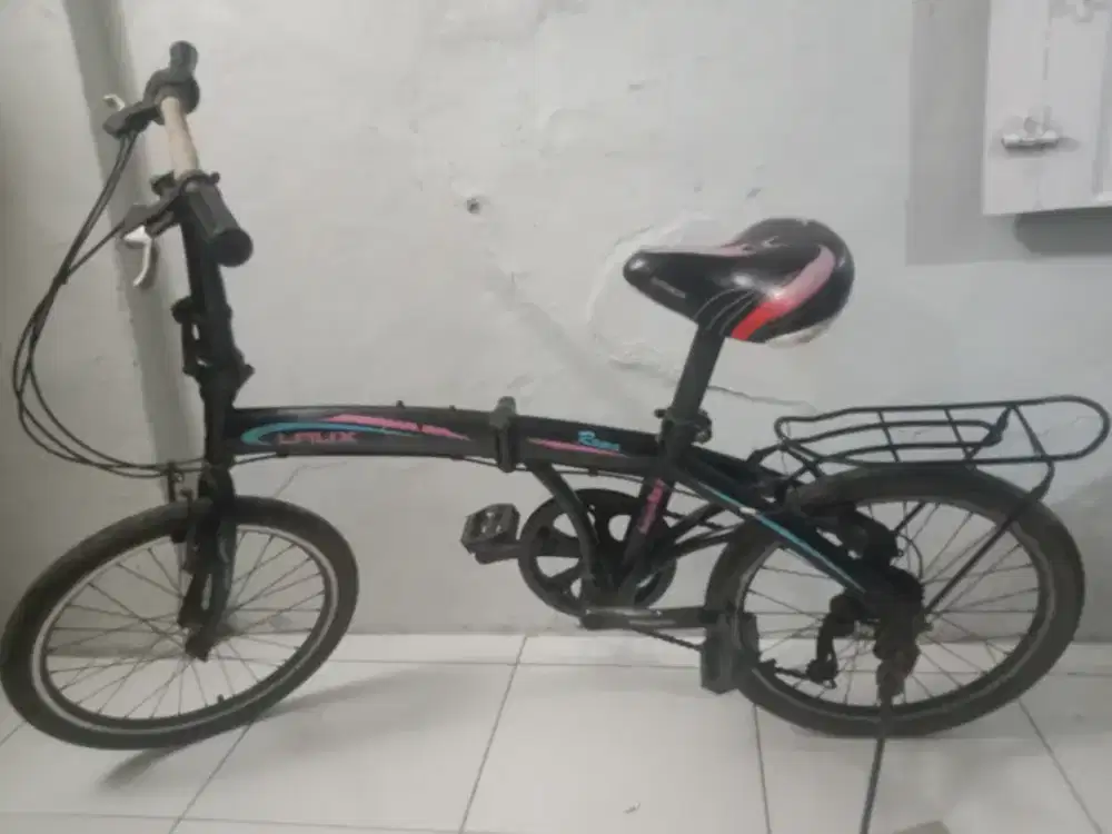 Sepeda lipat Facific laux roma size 20