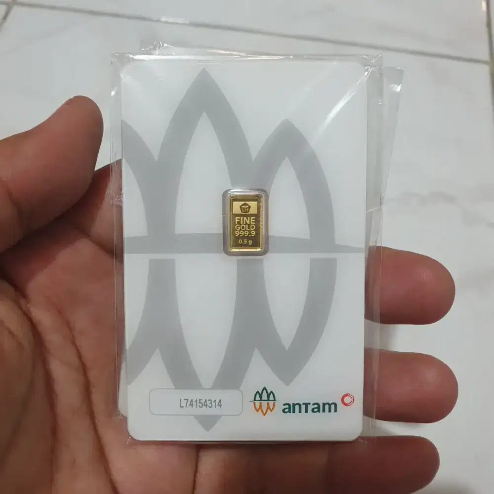 Emas Logam Mulia Antam 0,5 0.5 gram  2025 Surabaya Sidoarjo Gresik