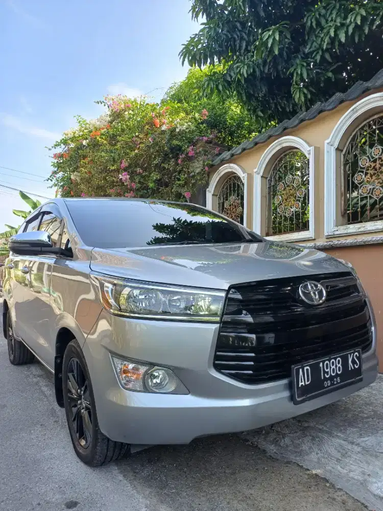 [LOW km] innova reborn diesel matik