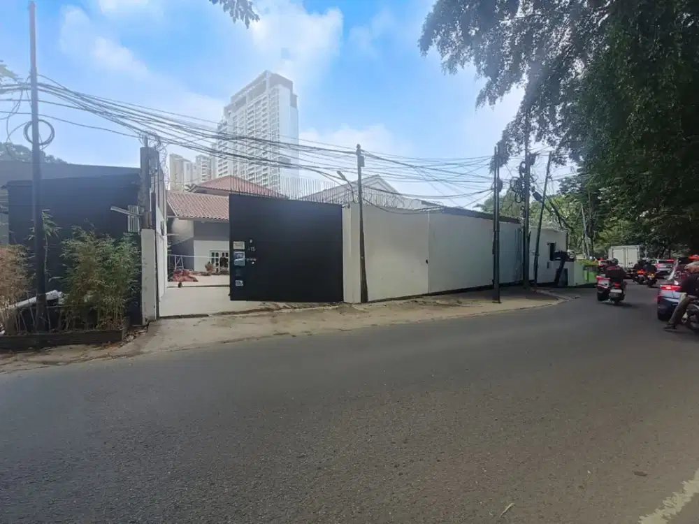 DIJUAL RUMAH PERMATA HIJAU (TURUN FLYOVER PATAL SENAYAN LANGSUNG ADA DI SEBELAH KIRI)