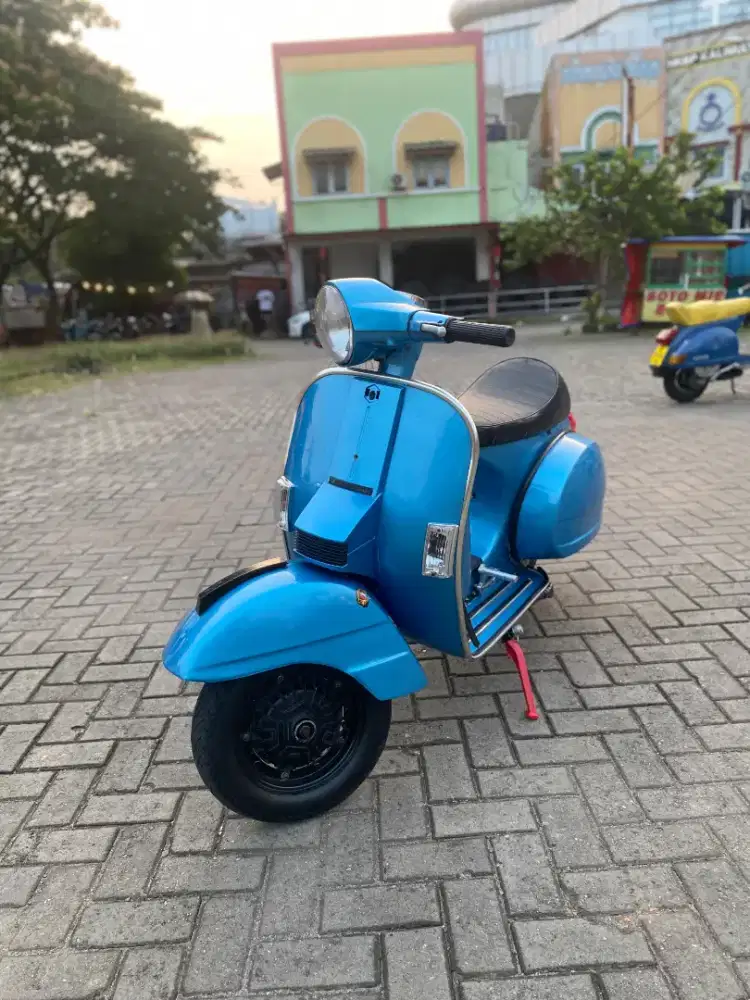 Vespa PX 150 Tahun 1986