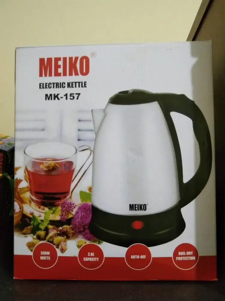 Teko listrik meiko