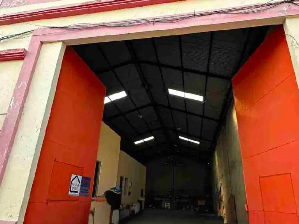 DISEWAKAN GUDANG, AKSES KONTAINER, CENTRAL SQUARE DEPO BANGUNAN GEDANGAN SIDOARJO