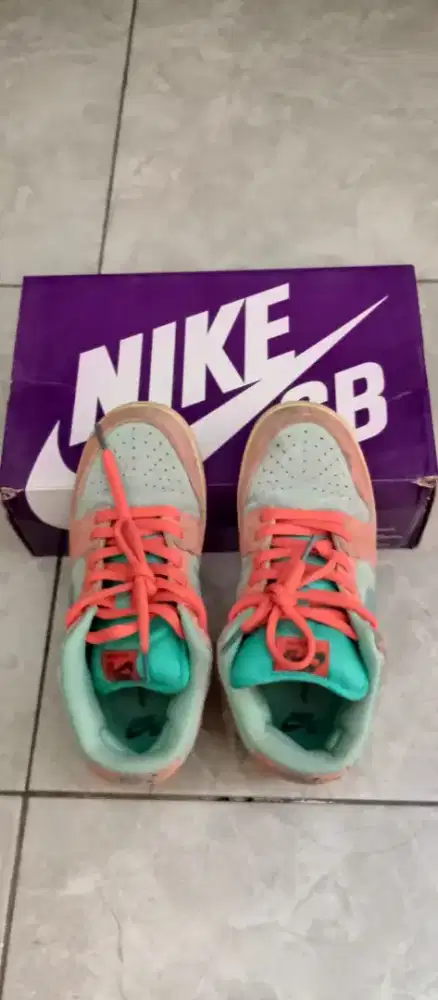 Sepatu kondisi bagus