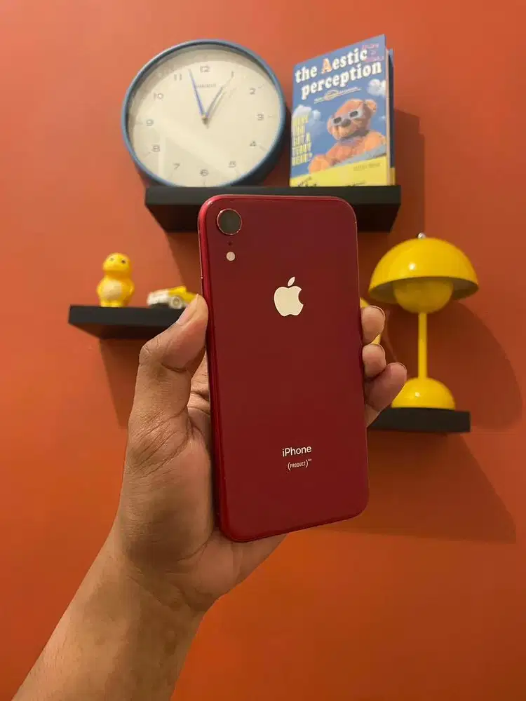 IPHONE XR 64GB RED