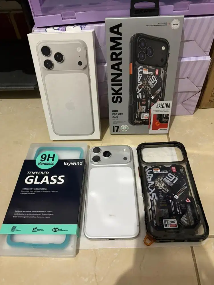 IPHONE 17 PRO MAX IBOX 256GB SILVER GARANSI PANJANG LIKE NEW