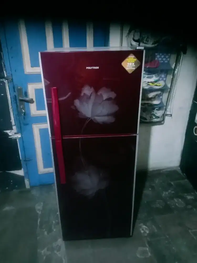Jual kulkas Polytron beleza 2 pintu no frost tanpa bunga es mesin ori