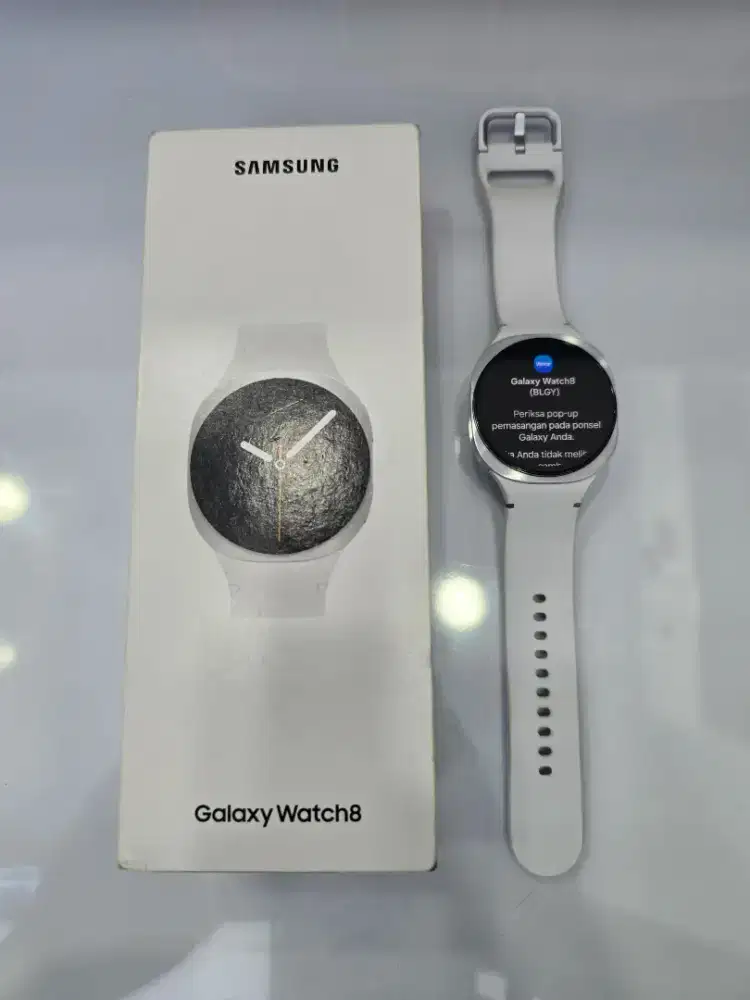 Samsung Galaxy Watch 8 40mm silver Ex Garansi resmi SEIN -MasterCom