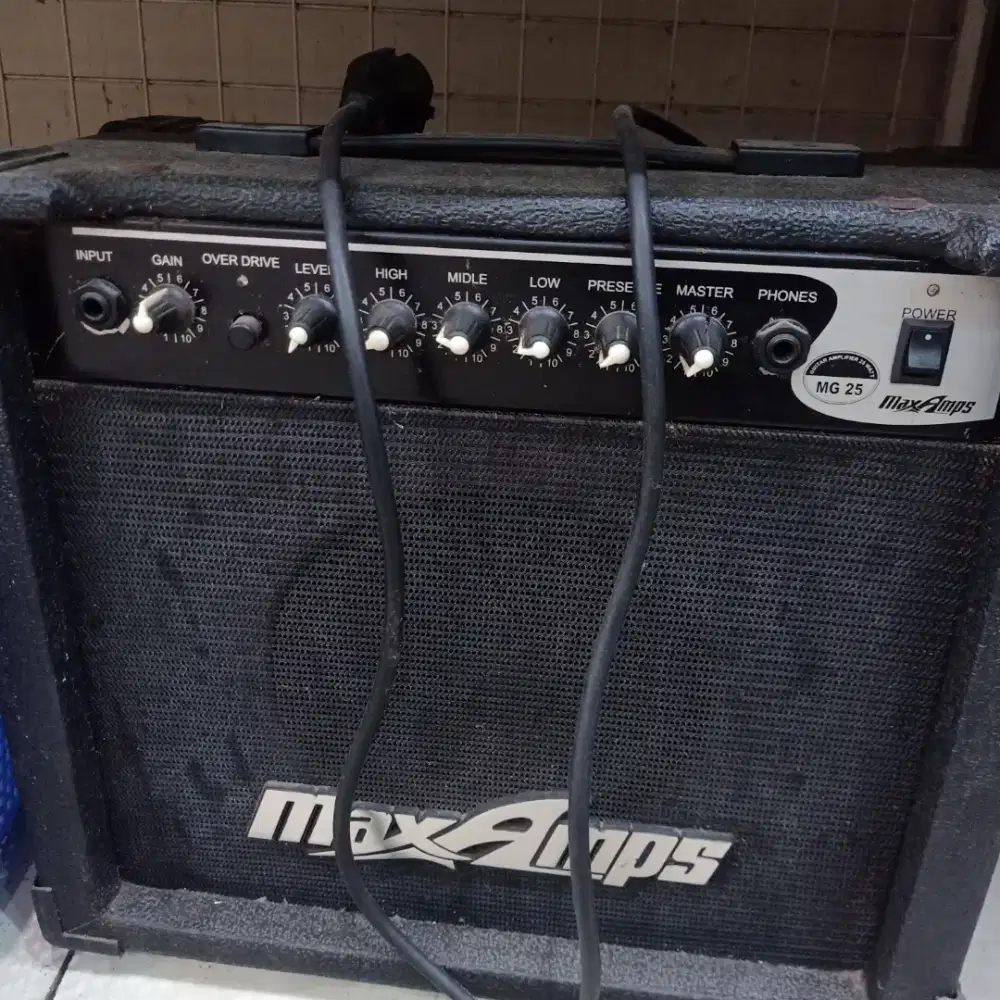 Max amps gitar saja yaaa
