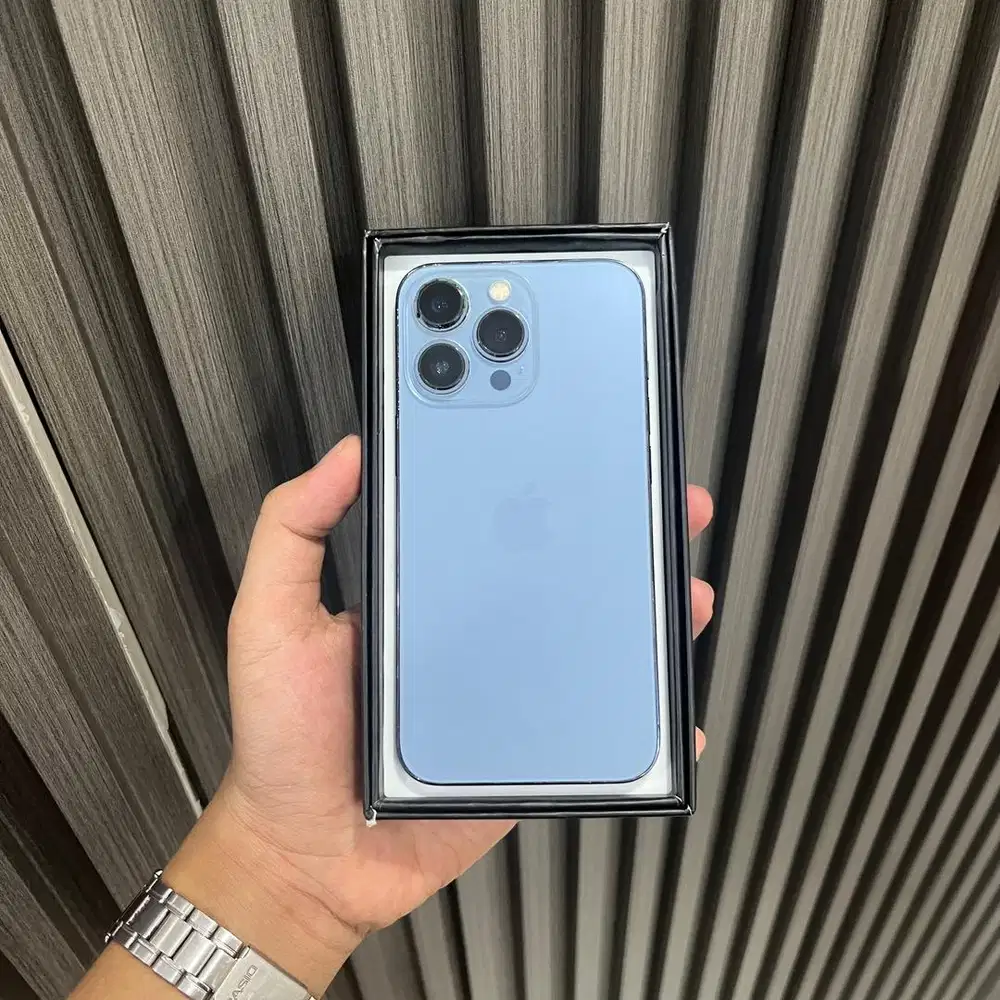 iPhone 13 Pro 256gb siera blue