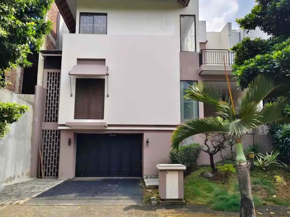 DIJUAL CEPAT RUMAH CLUSTER DE HELICONIA DE PARK DI BSD CITY