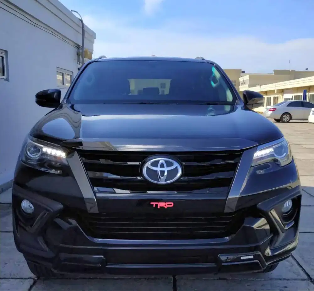 Toyota Fortuner 2020 Istimewa VRZ TRD 2.4 Diesel Solar AT Matic
