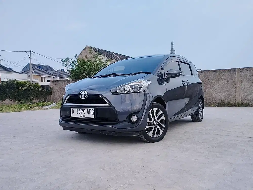Toyota Sienta V 1.5 metic 2016 Dp 3jtan
