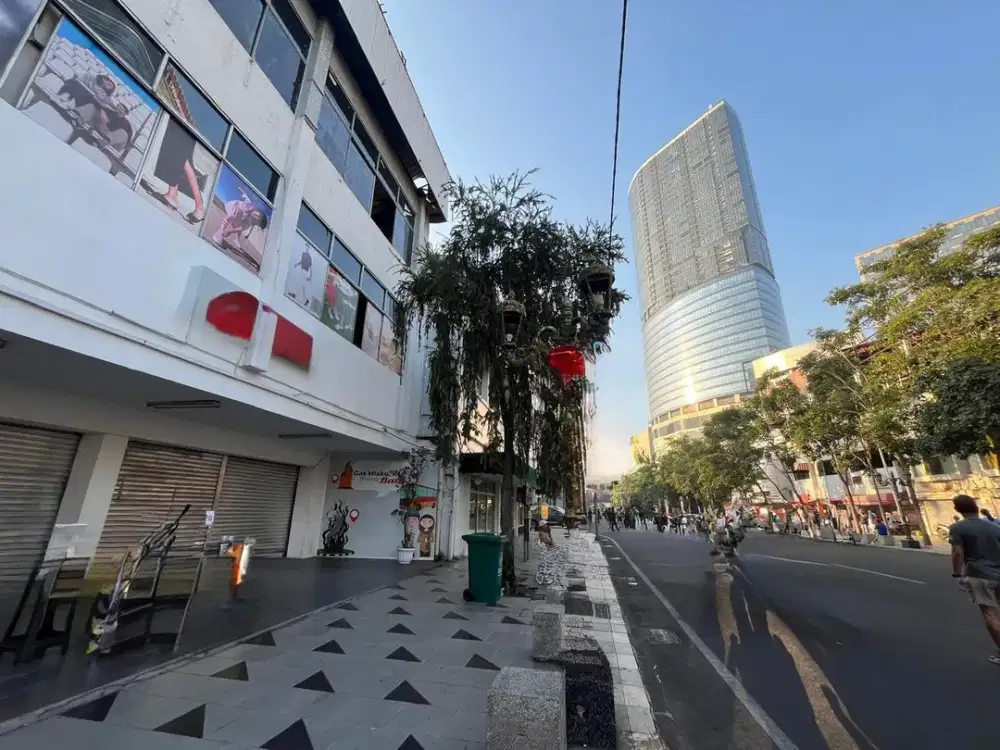 Ruko Tunjungan Surabaya lokasi Prestise Visibilitas Tinggi