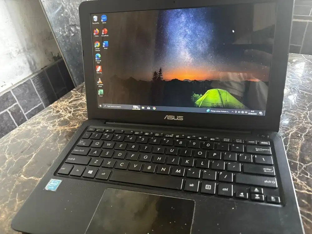 Notebook Asus E202S