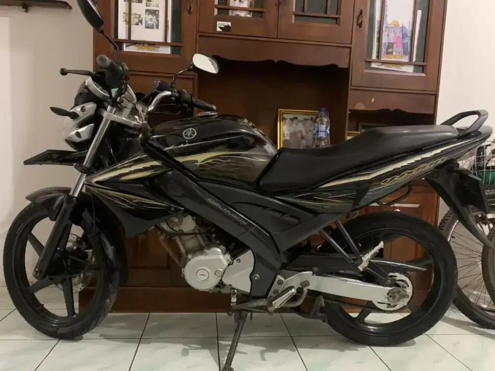 Bismillah Mau Jual Unit Motor Vixion 2011