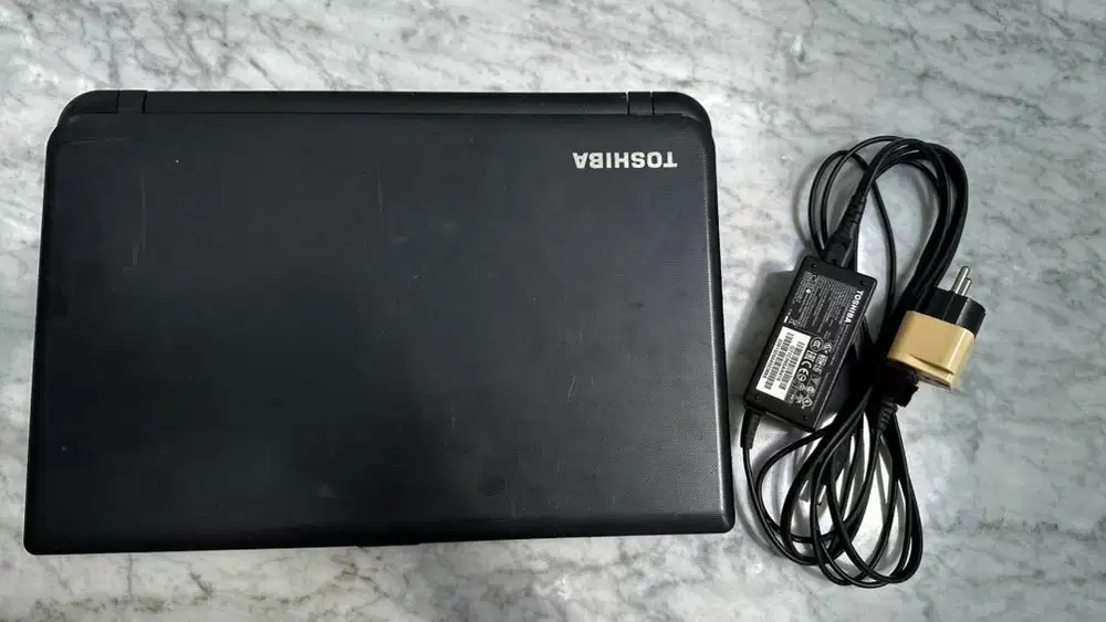 Laptop Toshiba 8gn Amd radeon R5 satellite graphics 8gb