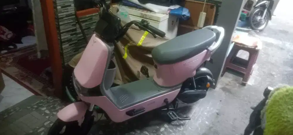 Sepeda Listrik Uwinfly msh baru ga jd pakai 100% no minus