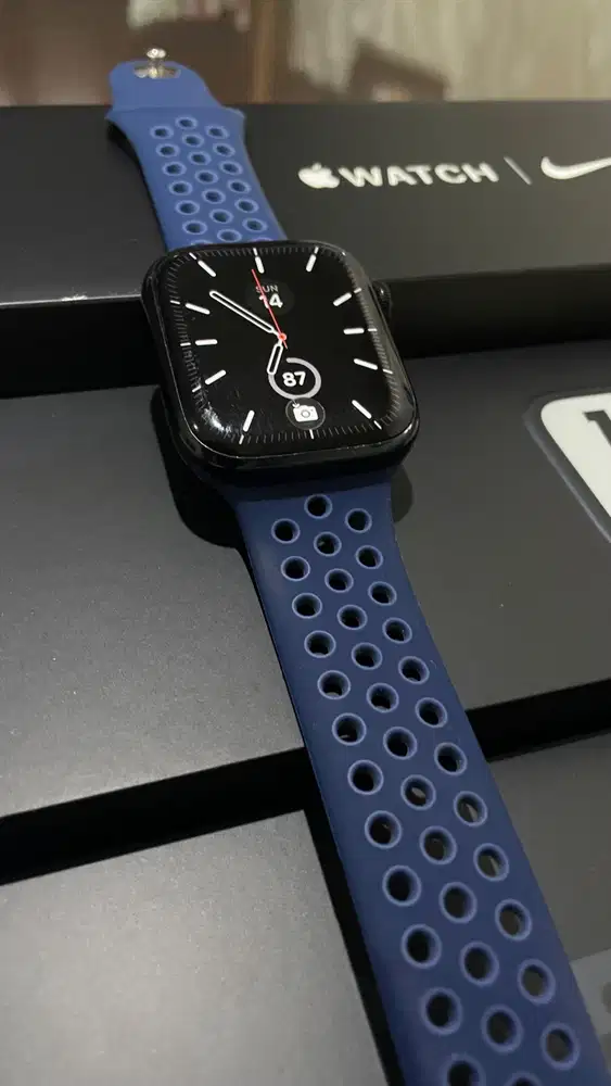 Apple Watch Series 7 Nike 45 mm Midnight, Anthracite/Black iBox