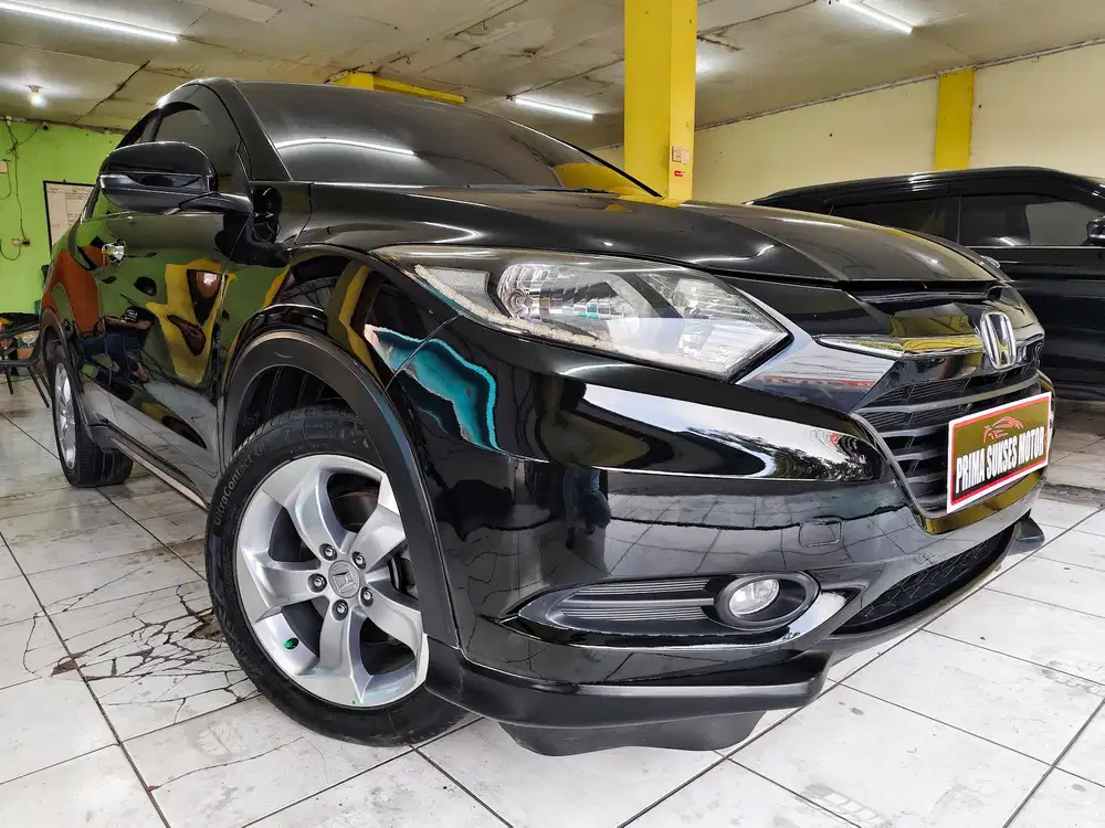 LOW KM 70RB.! HONDA HRV E CVT AT 2018 MATIC ANTIK NON SE PRESTIGE 2019