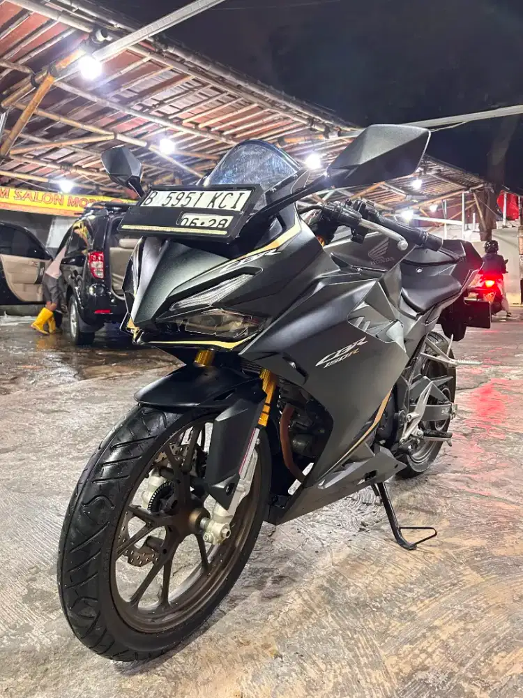 Jual cepat Honda CBR150R ABS 2023