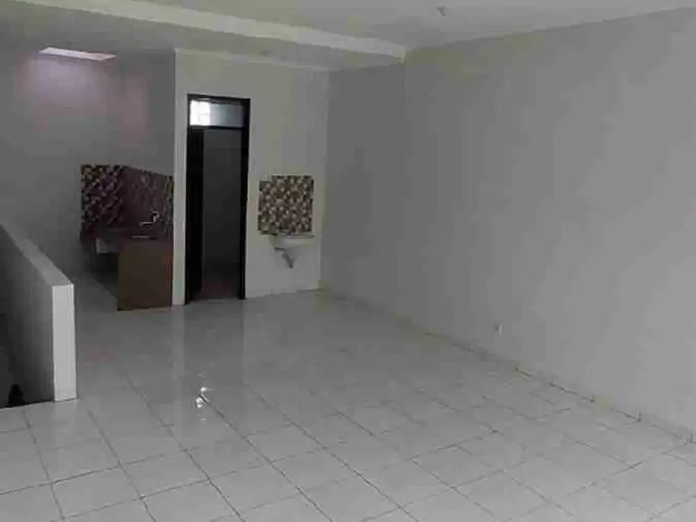 Ruko 2 lantai untuk usaha di Mekar Wangi dengan harga murah