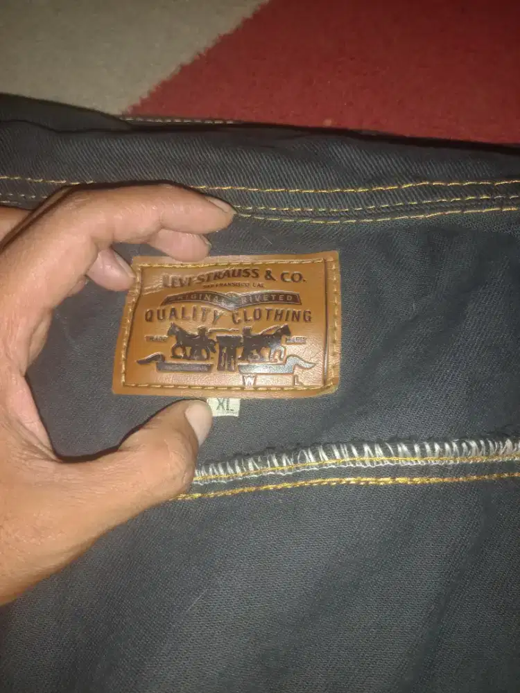Jaket Levis Bagus