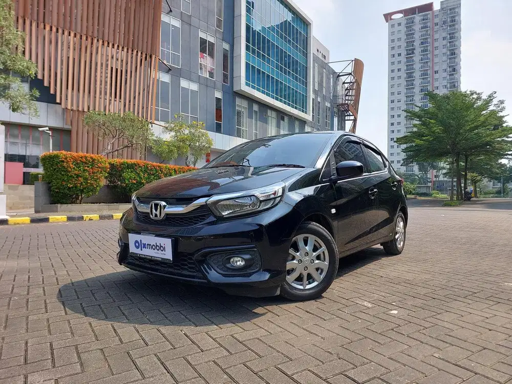 TDP 1 JUTA Honda Brio Satya 1.2 E Bensin-AT 2021 Hitam CTMDB
