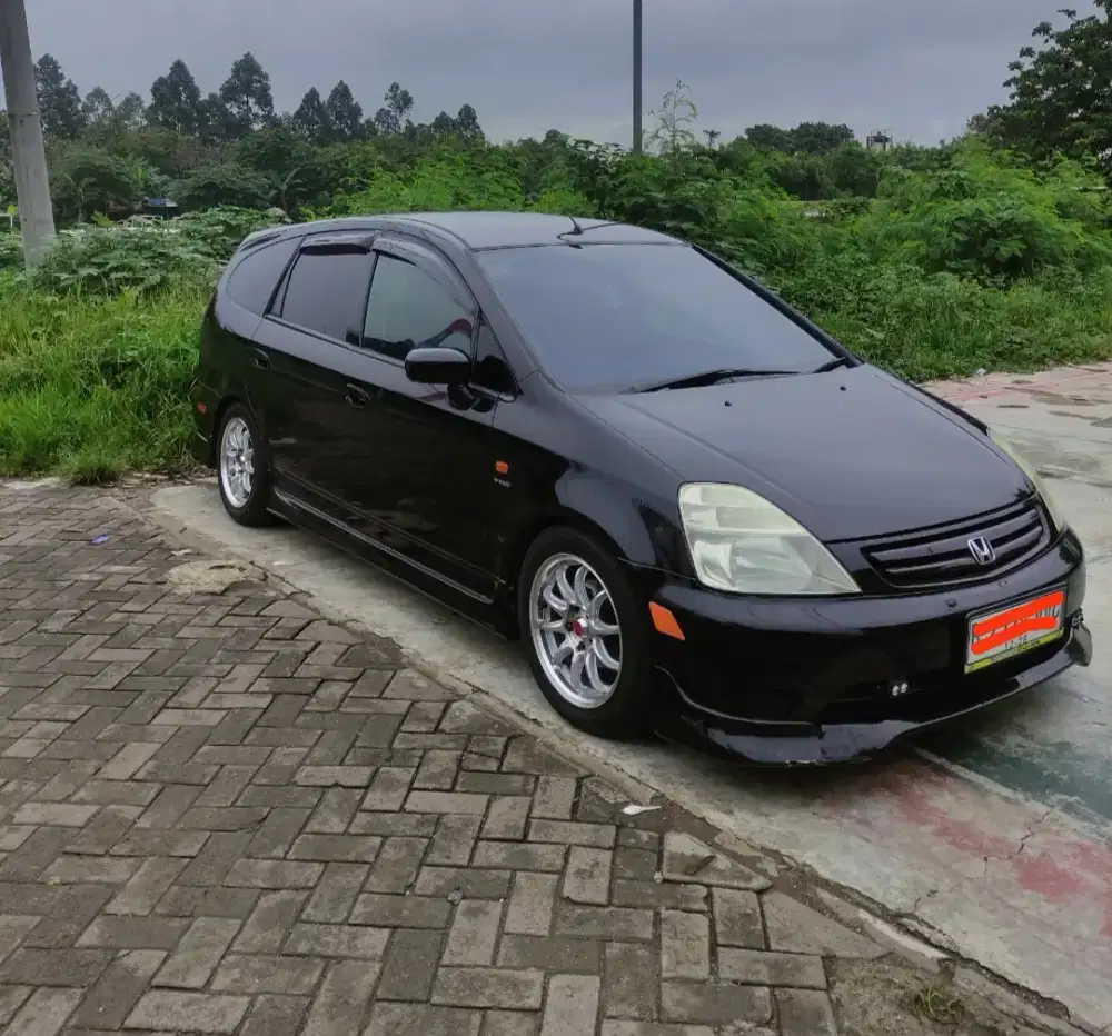 Honda Stream 2002