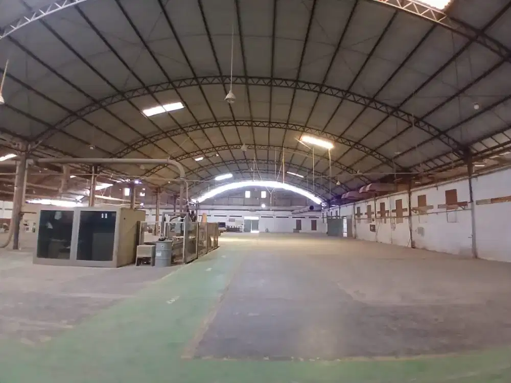 DI SEWAKAN GUDANG DI KAWASAN INDUSTRI - SEMARANG BARAT