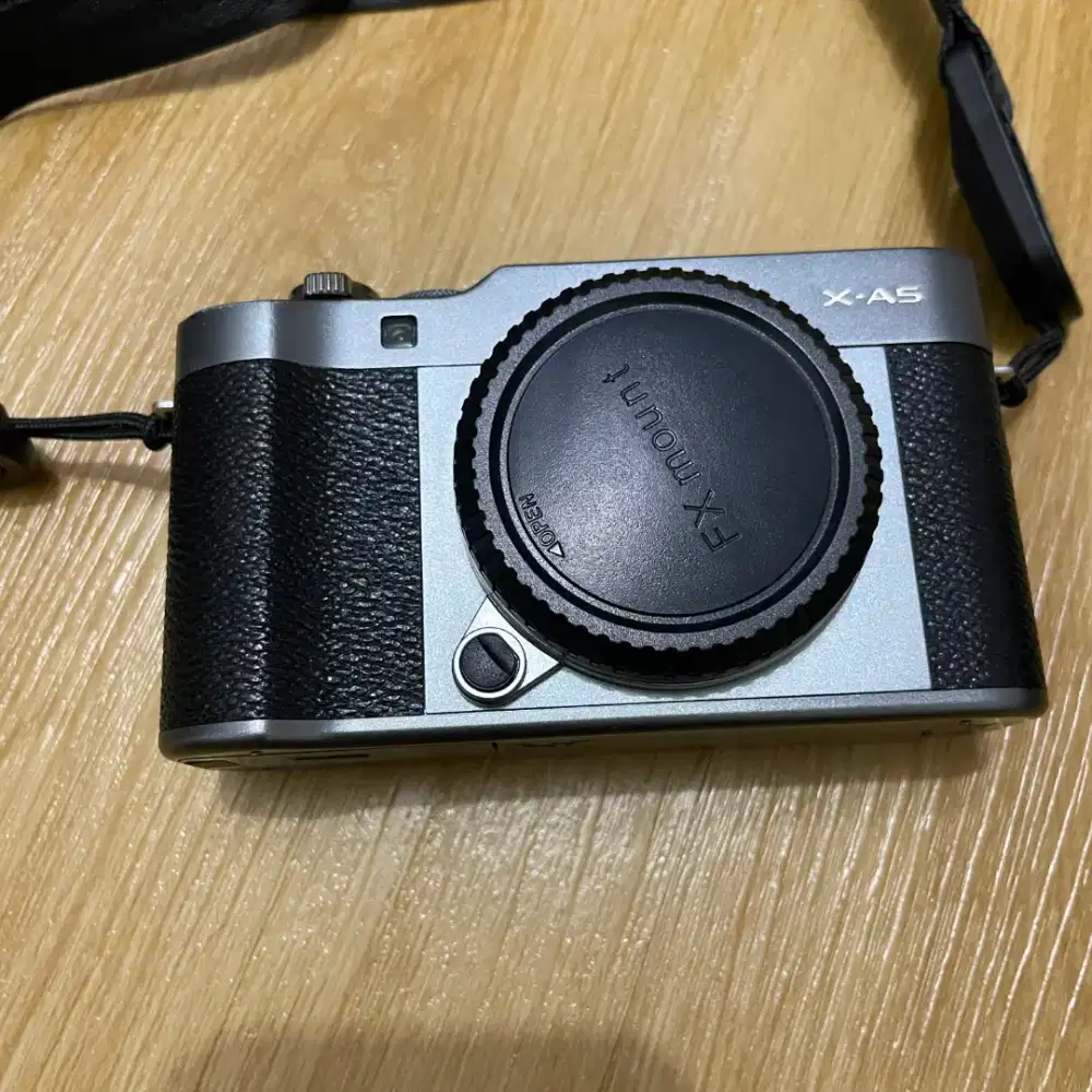 kamera fujifilm XA5 mulus like new
