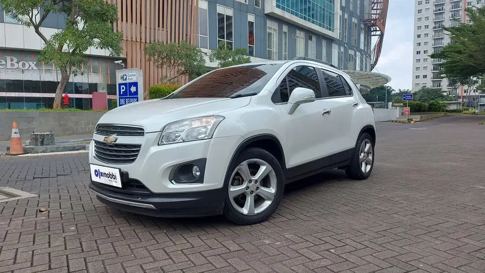 TDP 1 JUTA Chevrolet Trax 1.4 Turbo LTZ Bensin-AT 2016 Putih CFBAF