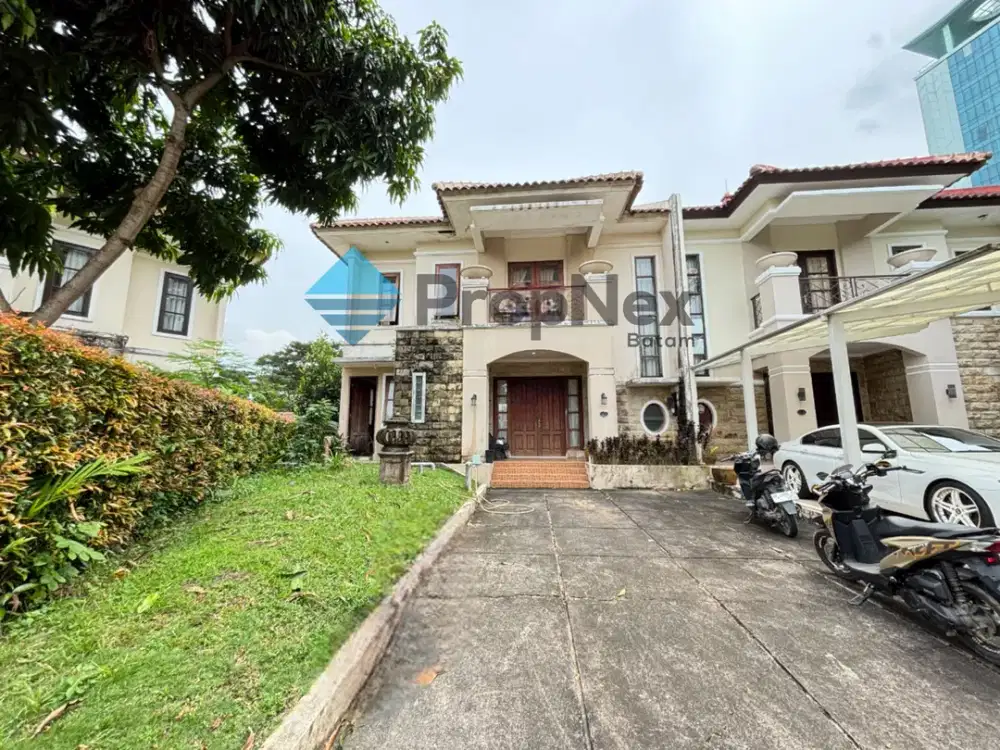 Dijual Rumah Villa Panbil Hadap Taman Batam