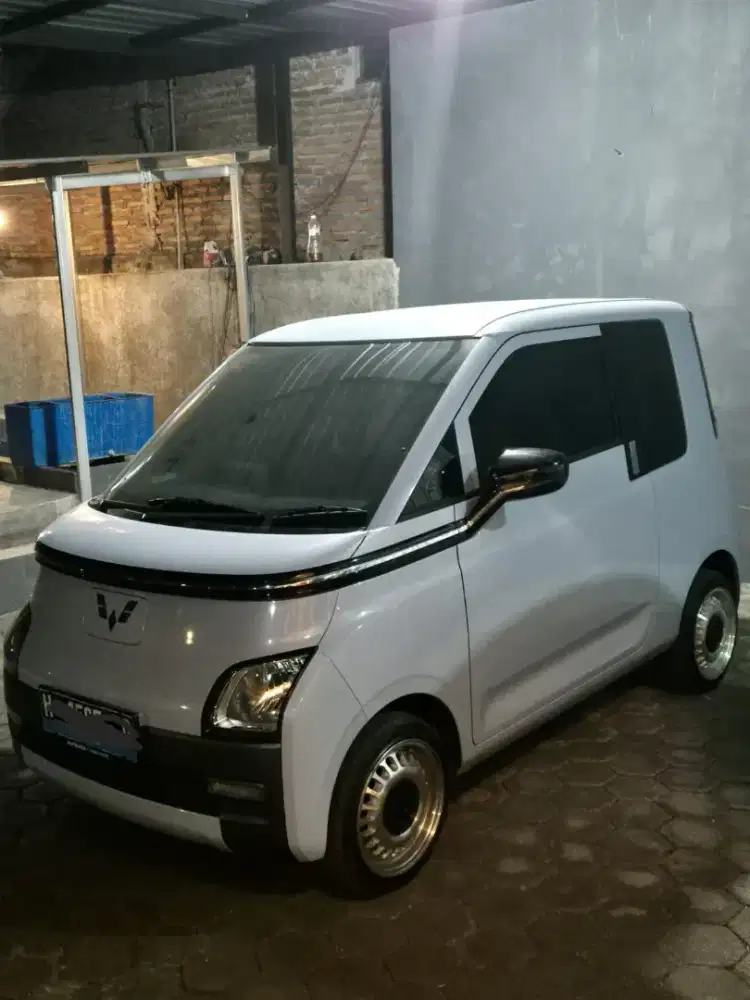 Wuling Air EV Standard Range [2024] Biru ODO Baru 8rb-an KM Siap Pakai