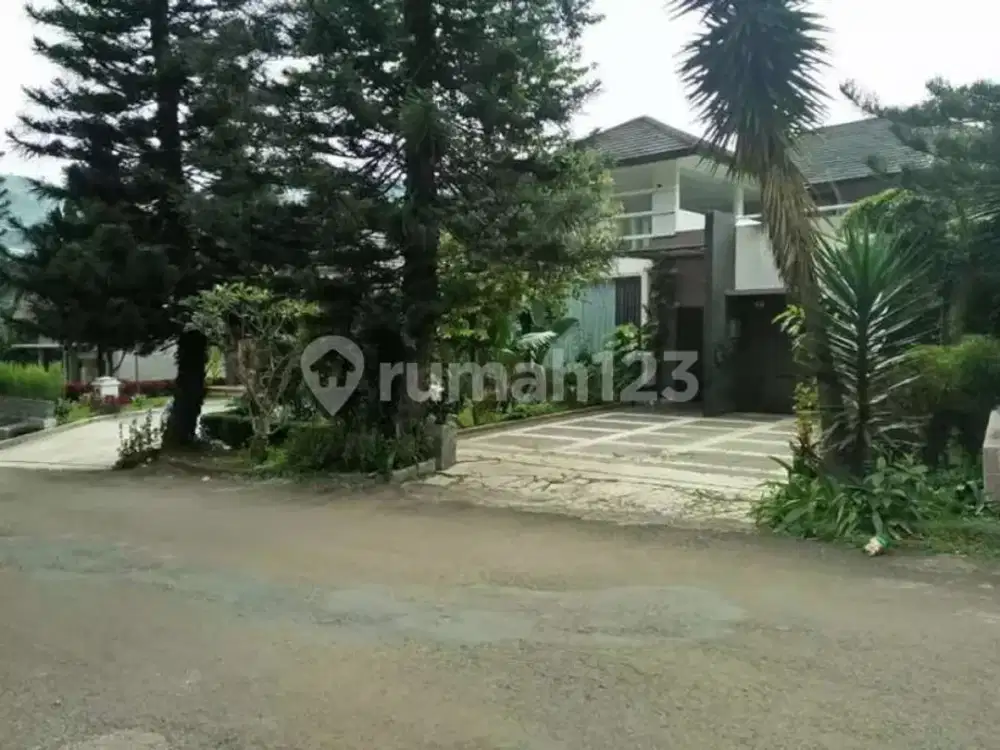 Dijual Rumah Mewah Dago Resort