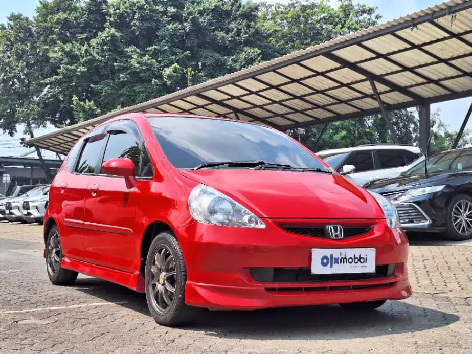 KM Rendah - Honda Jazz 1.5 VTEC Bensin-AT 2006