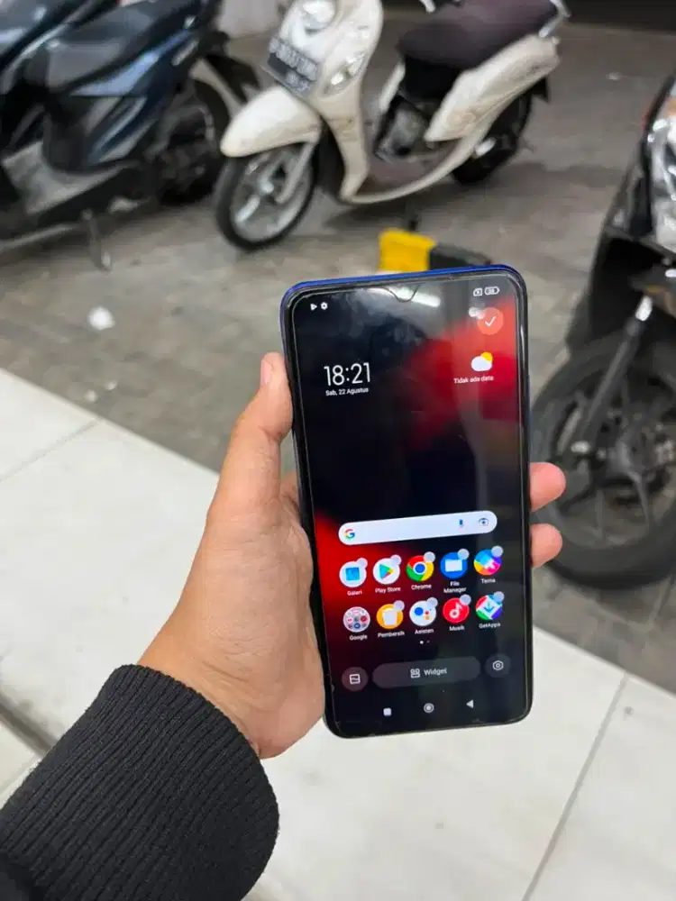 Jual poco m3pro ram 6/128