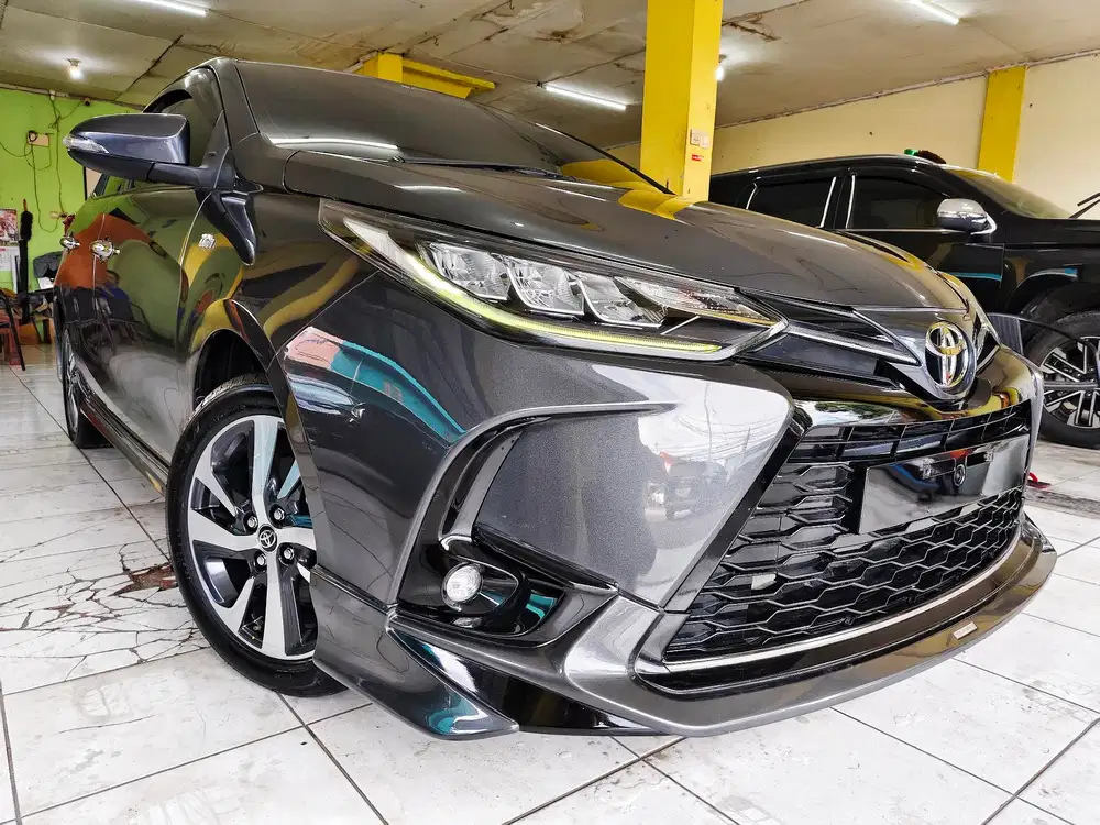 LOW KM 50RB..! TOYOTA YARIS GR SPORT AT 2021 MATIC 7 AIRBAG RAIZE 2022