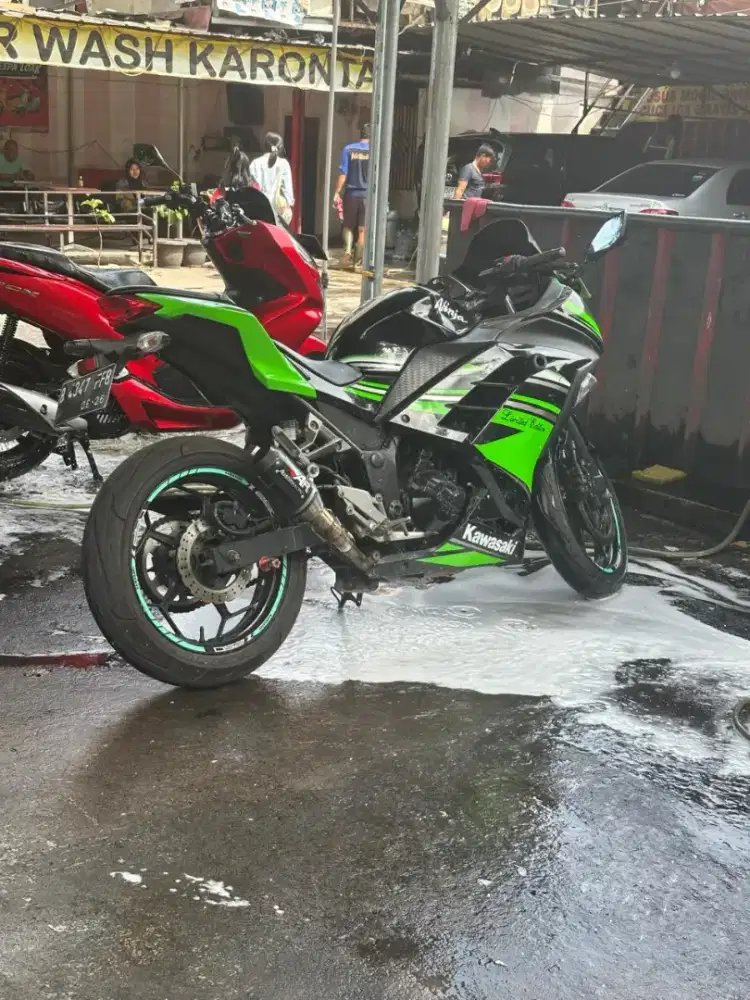 Dijual Kawasaki Ninja 250