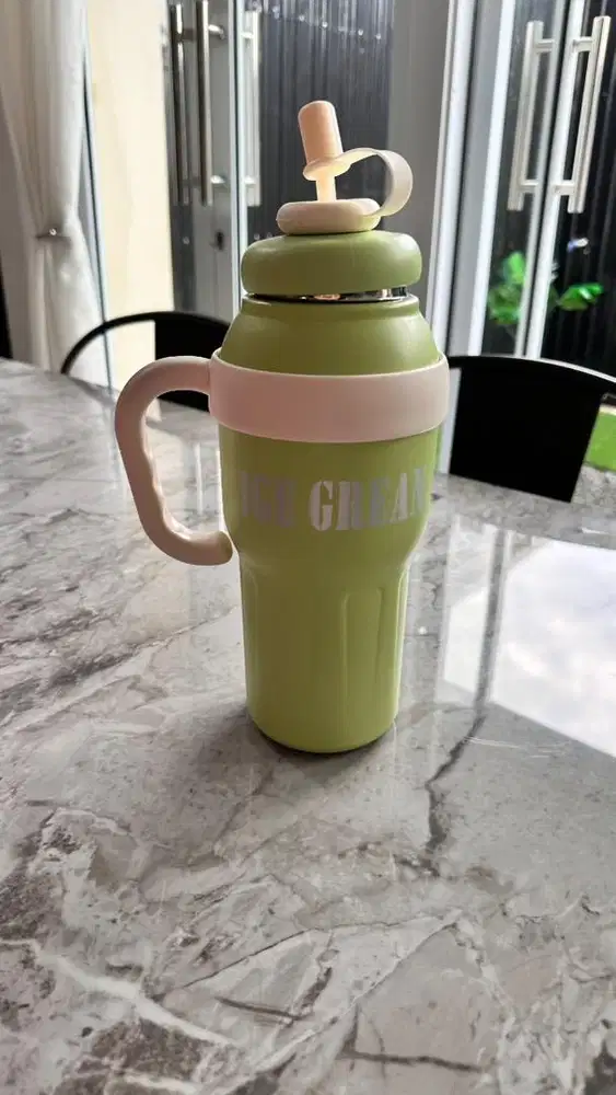 Tumbler panas dingin