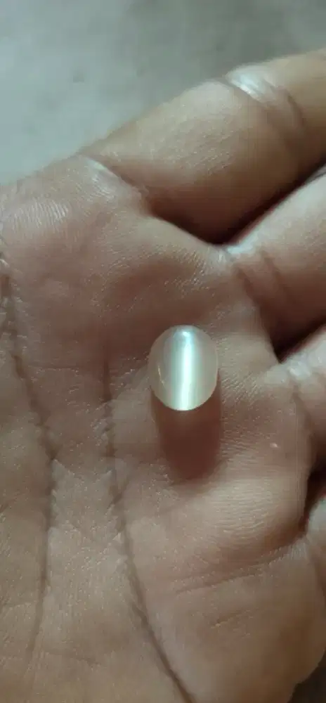 Batu Ale##xan##drite Chry##so##beryl 4,75Cts Sr1##lan##ka Certificate
